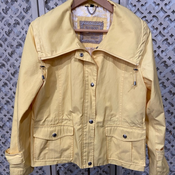 GUESS Women's Yellow Rain/Utility Jacket - Picture 1 of 13